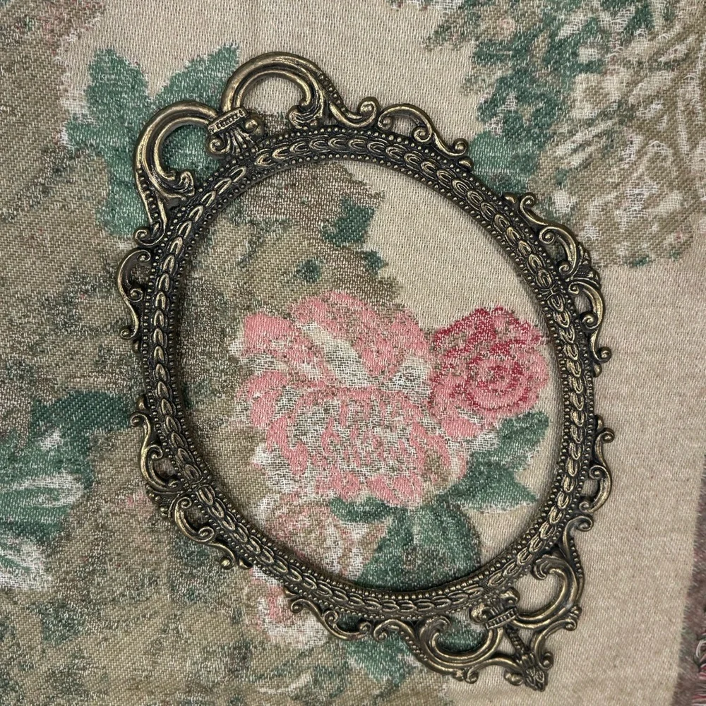 Vintage 1/ Metallic Gold Picture Frame Photo Metal Italian 9.5” x11.5”